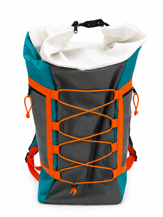 Harbor Roll Hybrid Travel Pack 40L